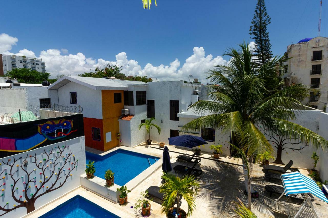 Mexicasa Cancun Hostel Exterior photo